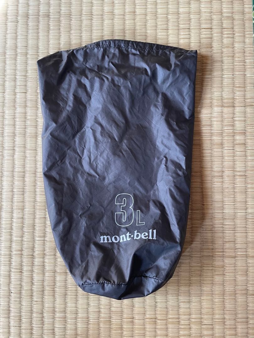 SOTOフィールドカイト、モンベル シームレスバロウバッグ#3、スタッフ