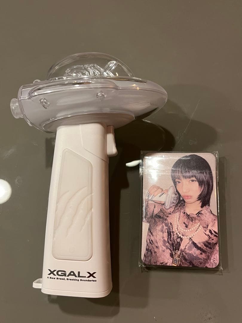 XG ペンライト Xtraordinary Girls Ver.】XG OFFICIAL LIGHT STICK Ver.1（w/XG