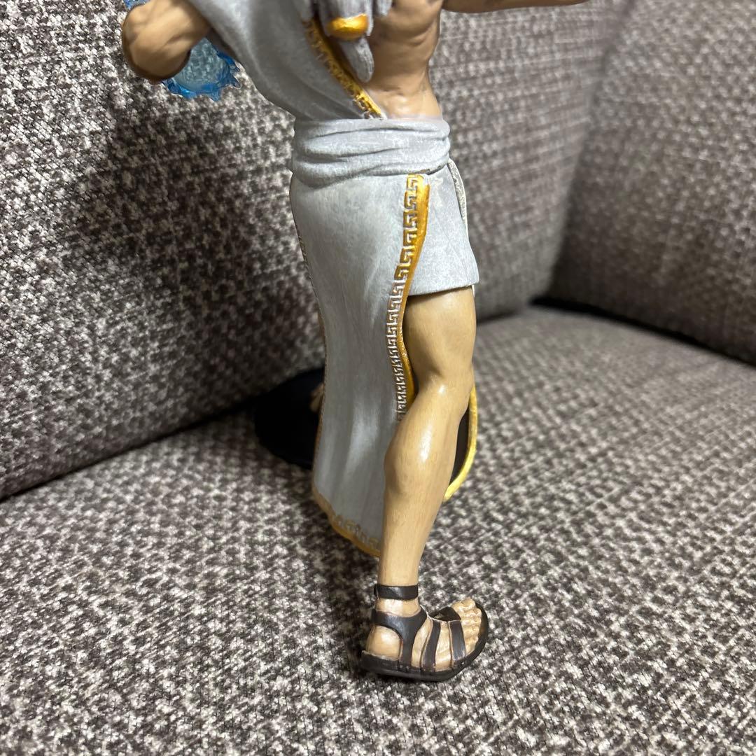 ゴッドオブウォー ゼウス フィギュア - メルカリ