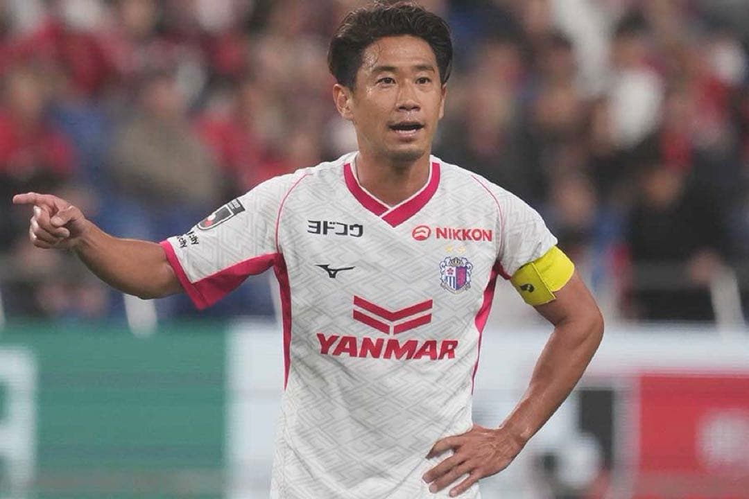 ♦︎新品♦︎8香川真司XLサイズセレッソ大阪ユニフォーム - メルカリ