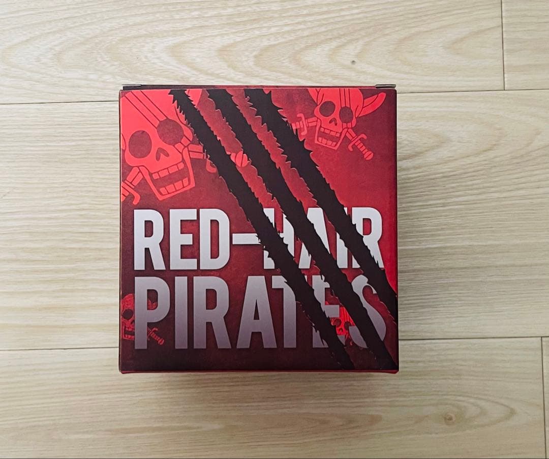 ワンピース 赤髪海賊団 YZ スタジオ フィギュア 出品7月末まで - メルカリ