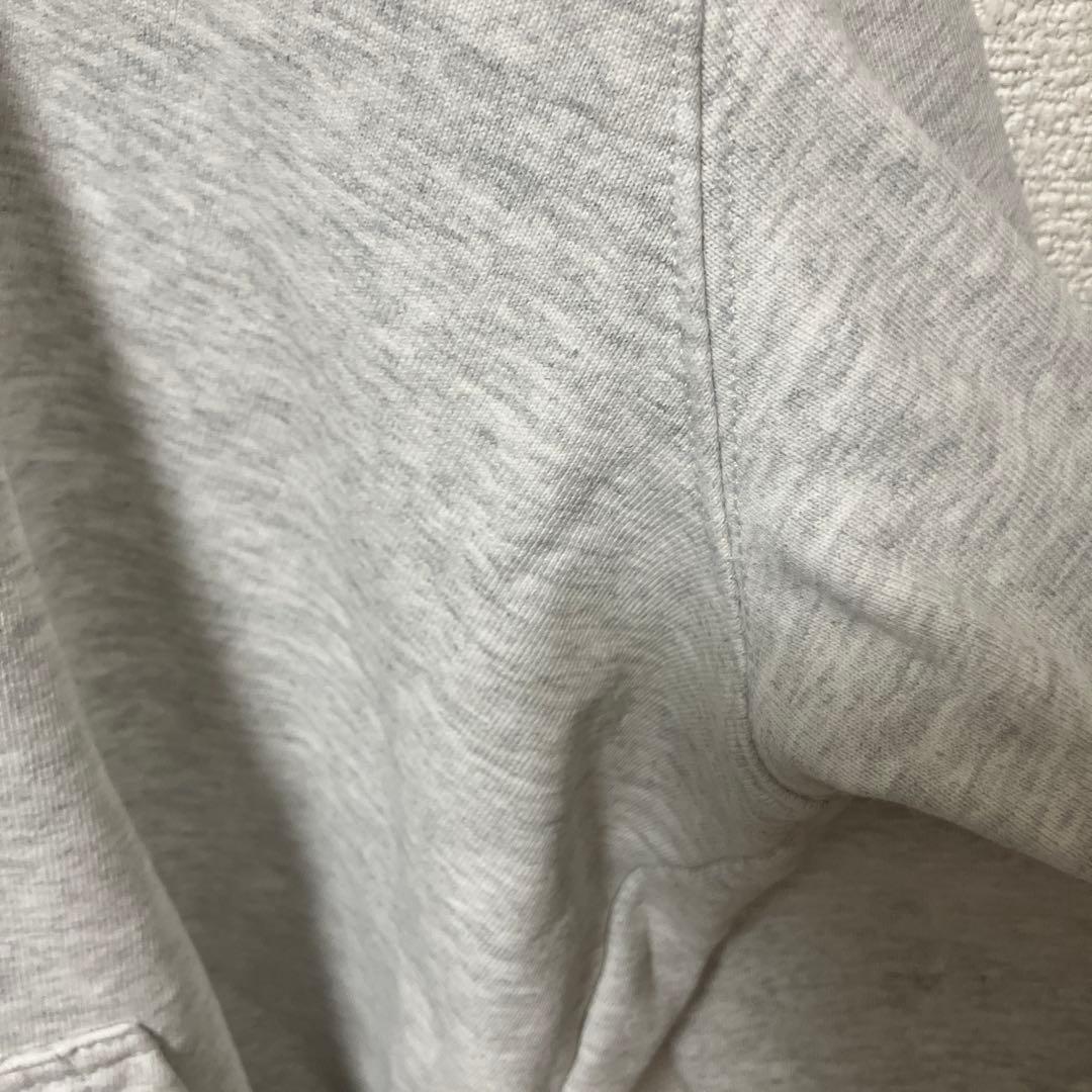 美品 ステューシー Stussy グレー パーカー 折れ王冠ロゴ - メルカリ