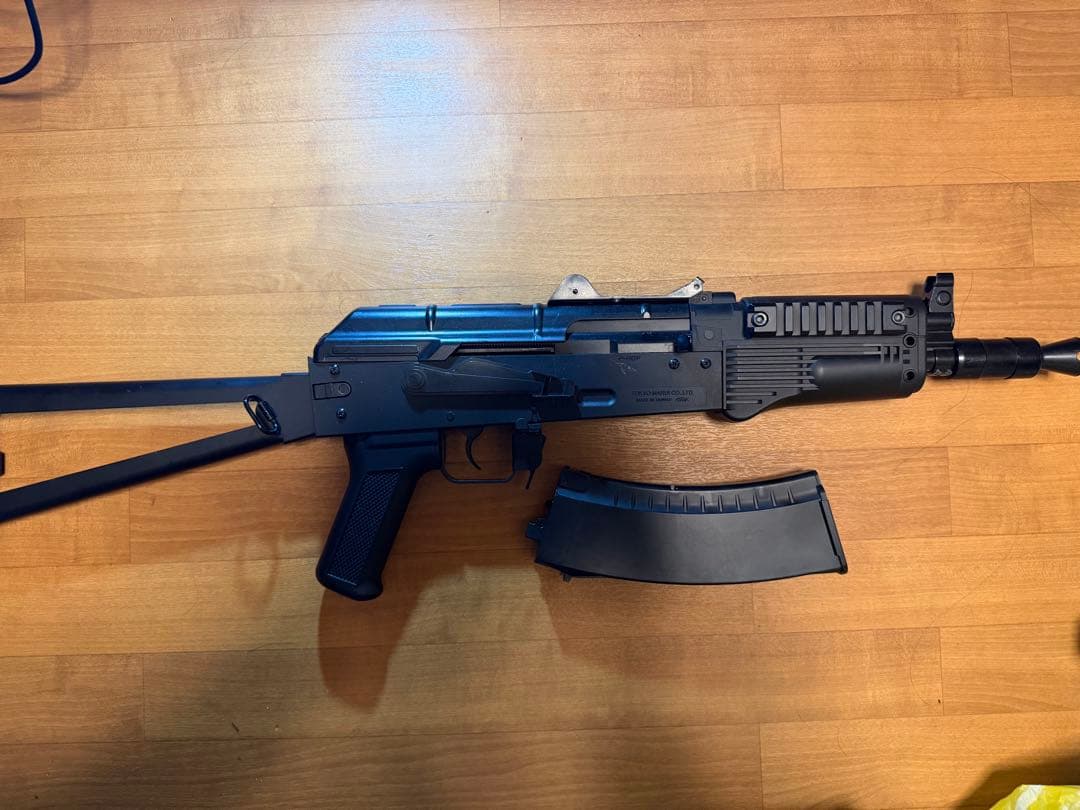 東京マルイ AK74U 10歳以上電動ガン ライト・プロ