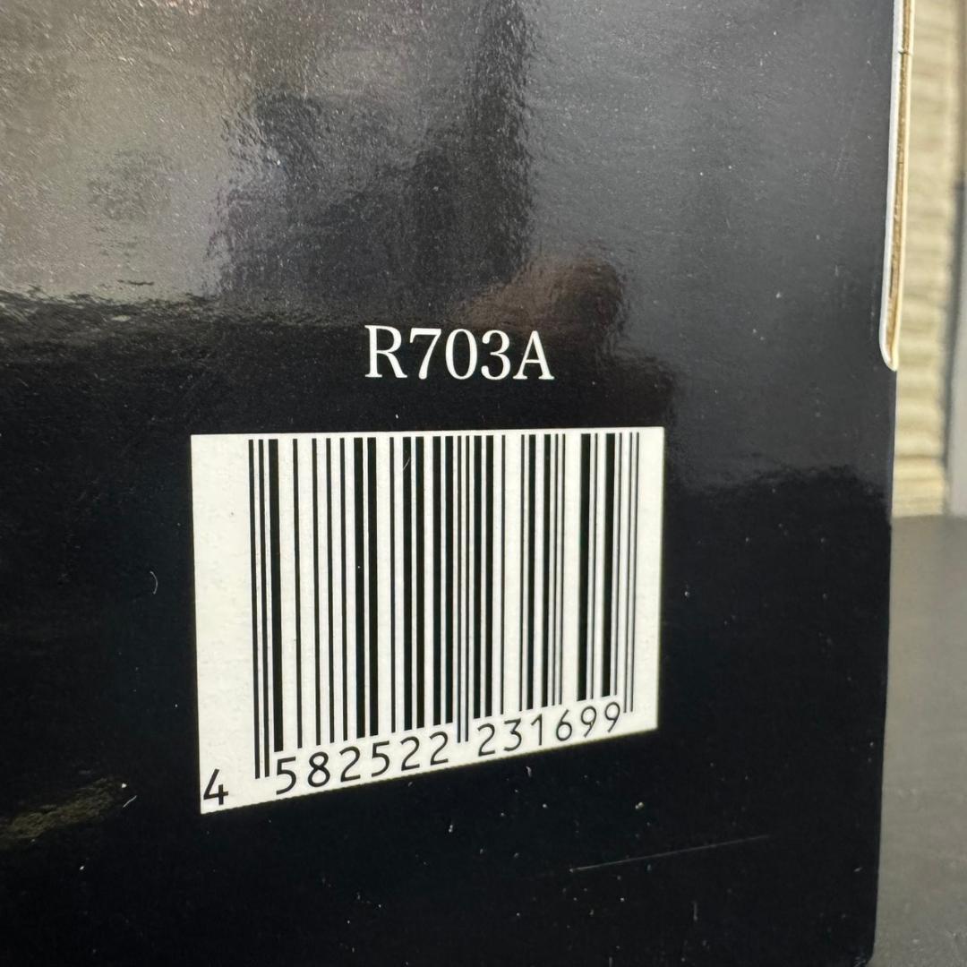 ☆未使用　ヒツジのいらない枕　-極柔-　ブラックレーベル枕カバー付き