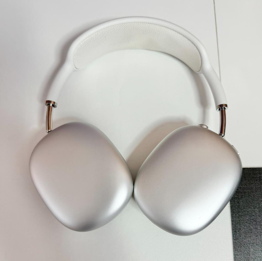 動作良好・送料無料】AirPods Max シルバー 初代 黄ばみあり - メルカリ