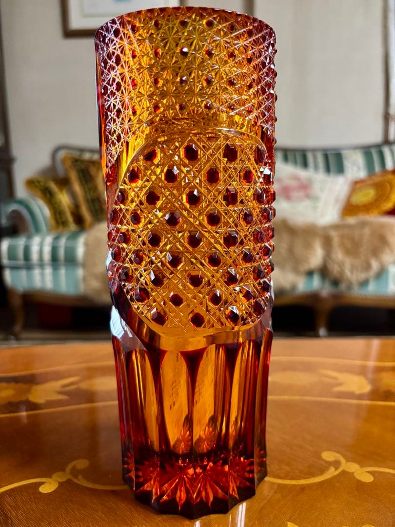 門脇硝子加工所　江戸切子　花瓶 オレンジと琥珀色 門脇硝子加工所 江戸切子 花瓶 オレンジと琥珀色