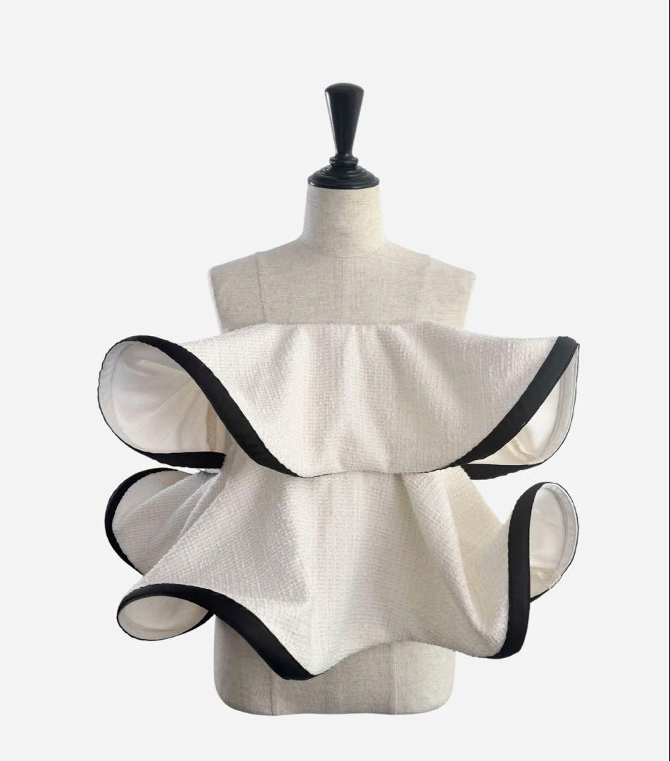 sheller BLOOM tweed tops 新品タグ付き gingham tweed bloom tops – shéller / シェリエ