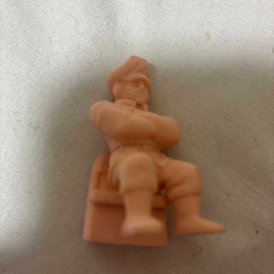 キンケシ　80体