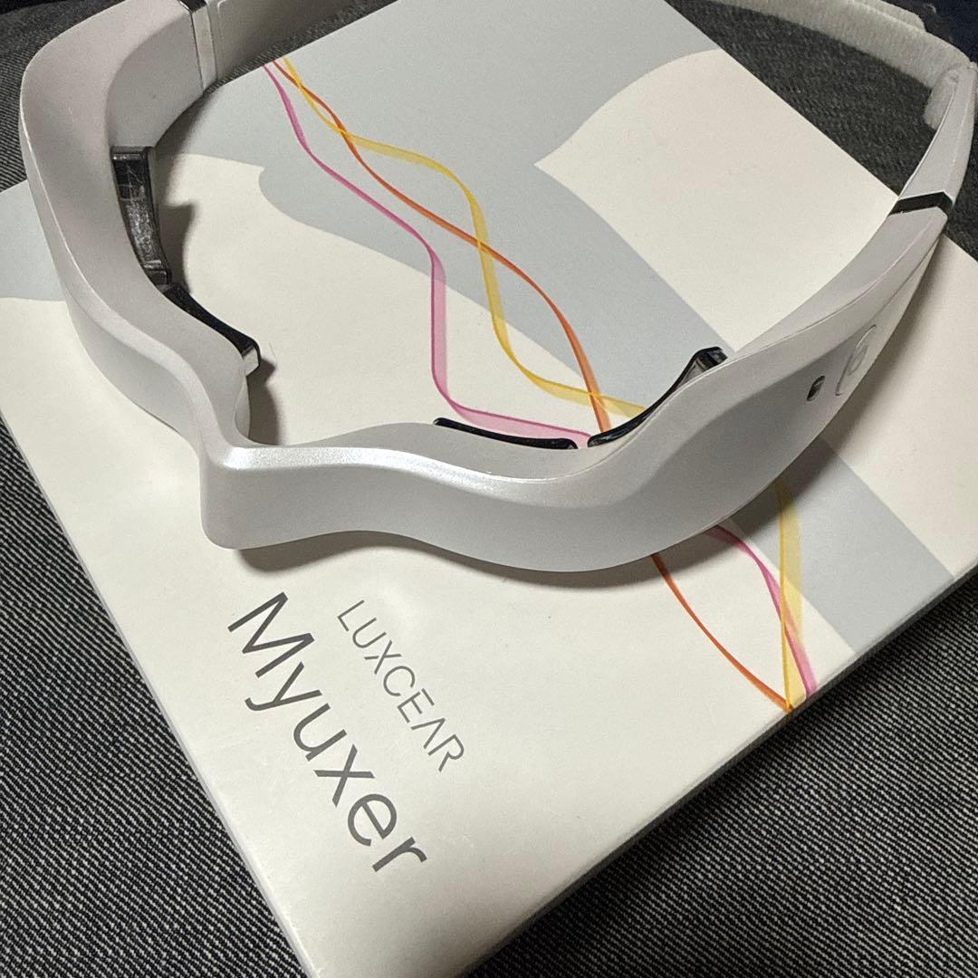 LUXCEAR Myuxer ルクセアミューサー 目元美顔器 説明書付 - メルカリ