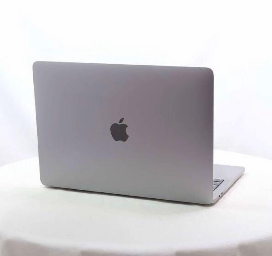 ★MacBook Pro i5 2.0GHz 13インチ（Mid 2020）