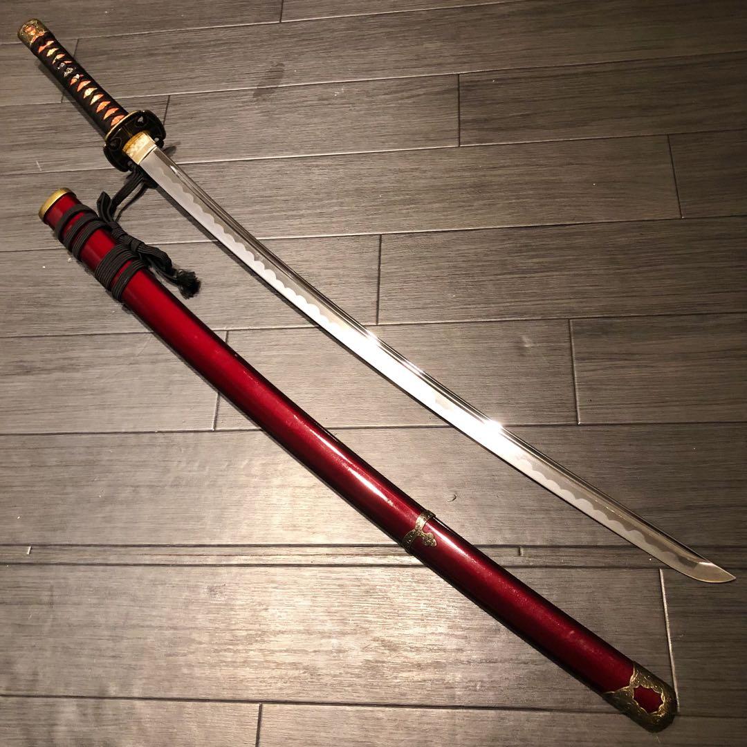 高級模造刀　居合刀　樋入刀身　朱拵え　合金刀身 高級模造刀 日本軍拵え 居合刀 樋入刀身 合金刀身 朱拵え 重みあり