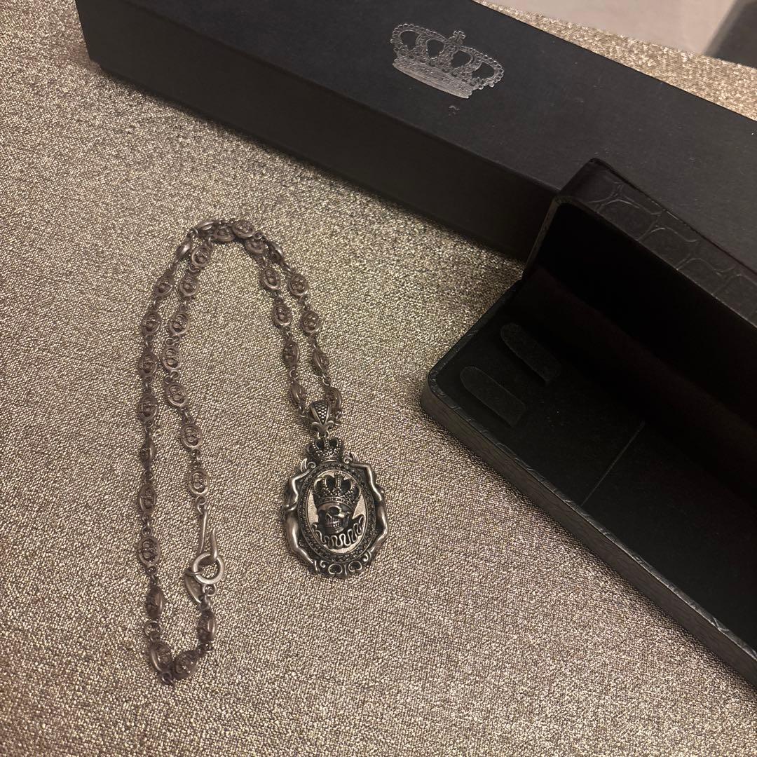 JUSTIN DAVIS ジャスティンデイビス スカルペンダント マモ着用 ESSENTIAL SKULL ペンダント | ジャスティン デイビス（JUSTIN DAVIS