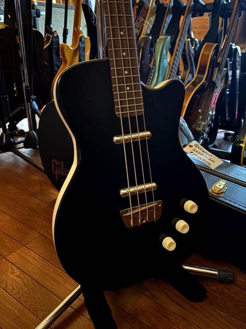 Danelectro シングルカッタウェイベース　レアモデル Danelectro シングルカッタウェイベース レアモデル - メルカリ