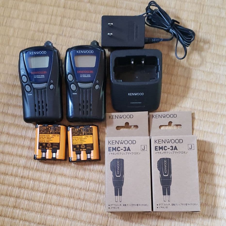 KENWOOD UBZ-LK20 2台 ★充電器・純正充電池と新品マイク2個付き ケンウッド UBZ-LS20/UBZ-LU20/UTB-10用 充電器・バッテリー 1人分