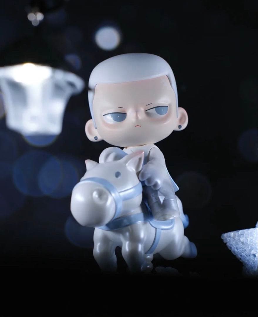 POPMART KUBO 白銀の騎士 限定フィギュア