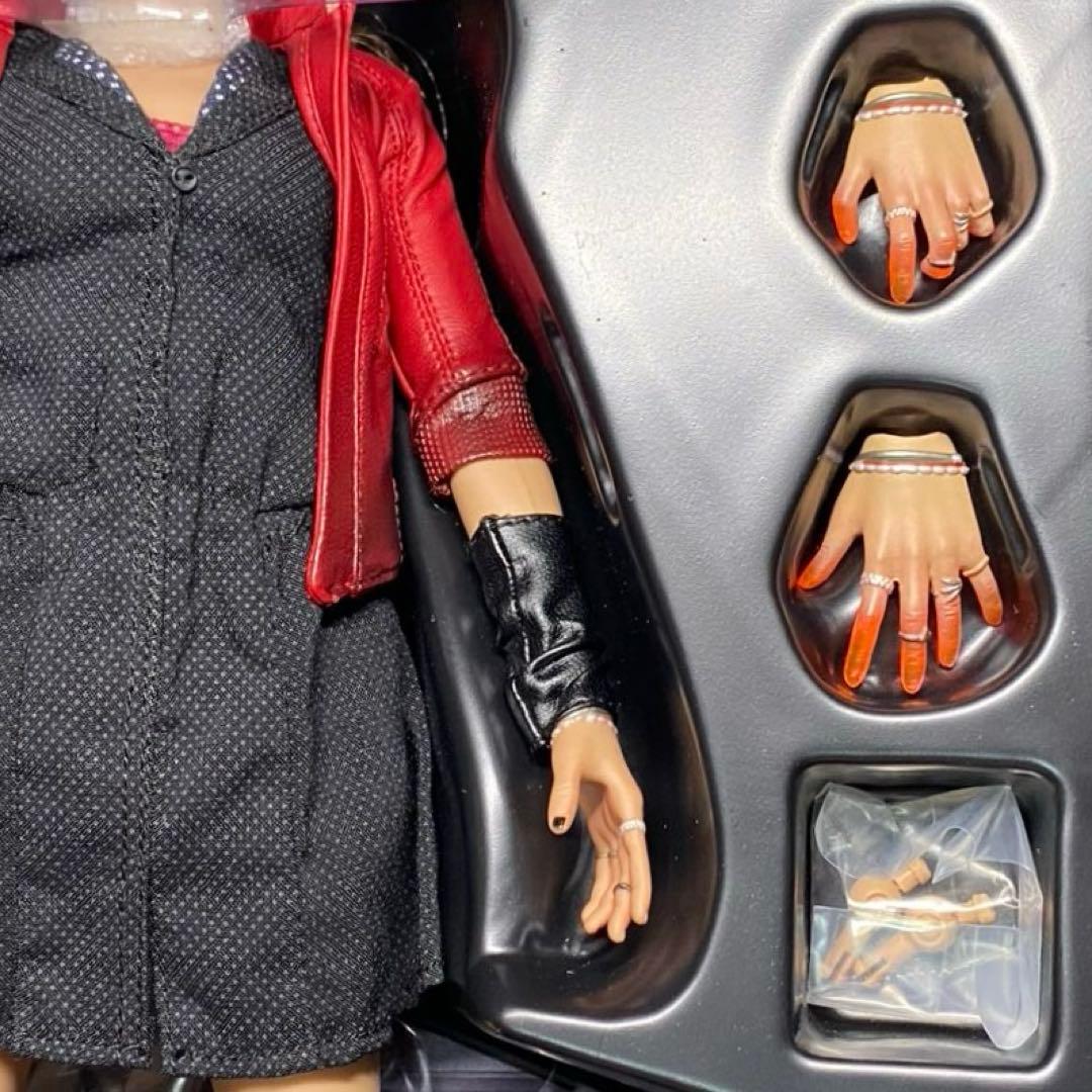 スカーレット・ウィッチ アベンジャーズ ホットトイズ ムービー・マスターピース