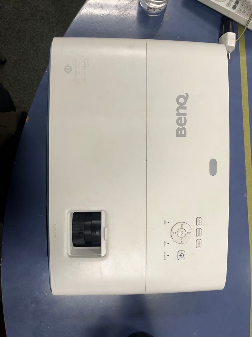 BenQ TK850i 4Kプロジェクター 本体 TK850i Refurbished Product Info | BenQ US