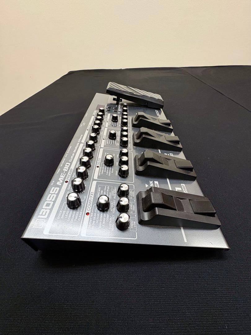 BOSS ME-80 マルチエフェクター 【動作確認済み】