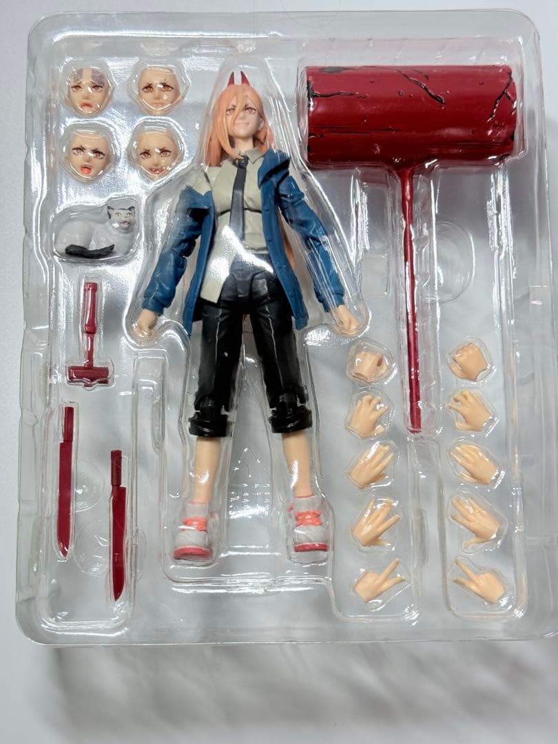 s.h.figuarts チェンソーマン　パワー