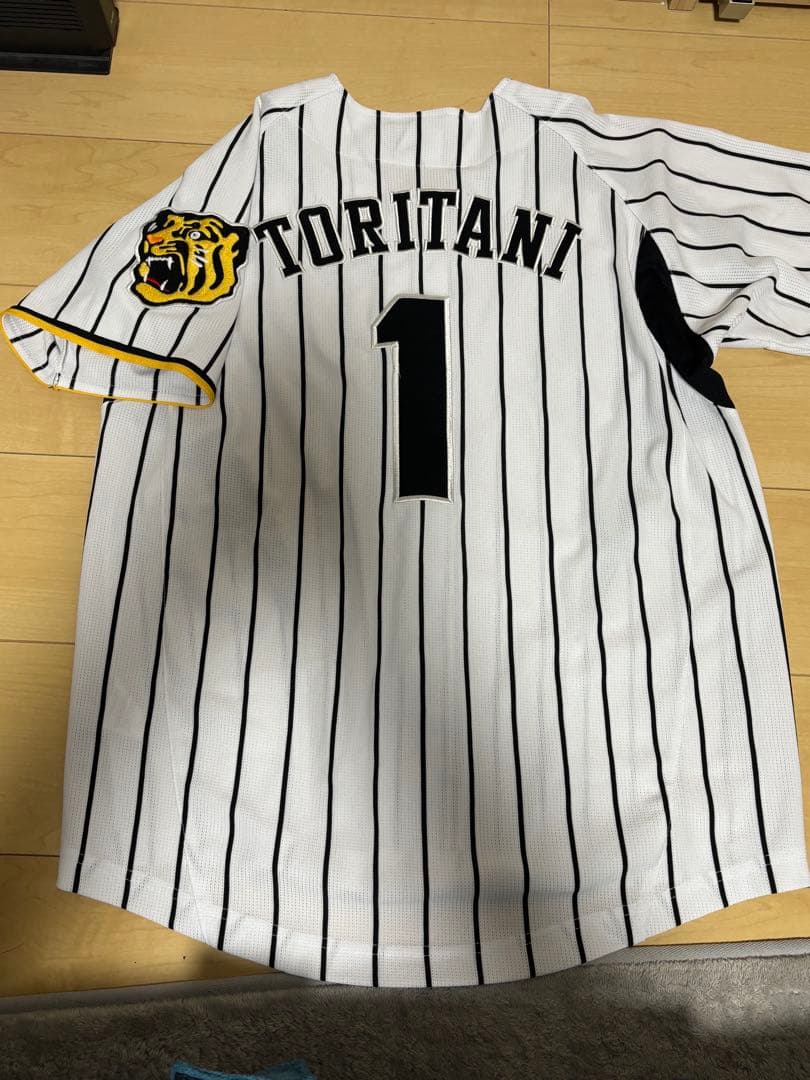 阪神タイガース 鳥谷敬 レプリカユニフォーム M - メルカリ