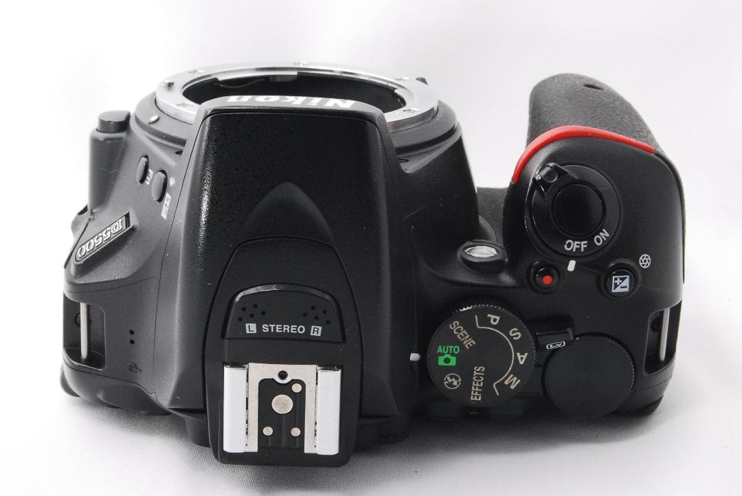 ✨スマホ転送！高性能レンズ♪✨ Nikon D5500 ニコン 一眼レフ カメラ
