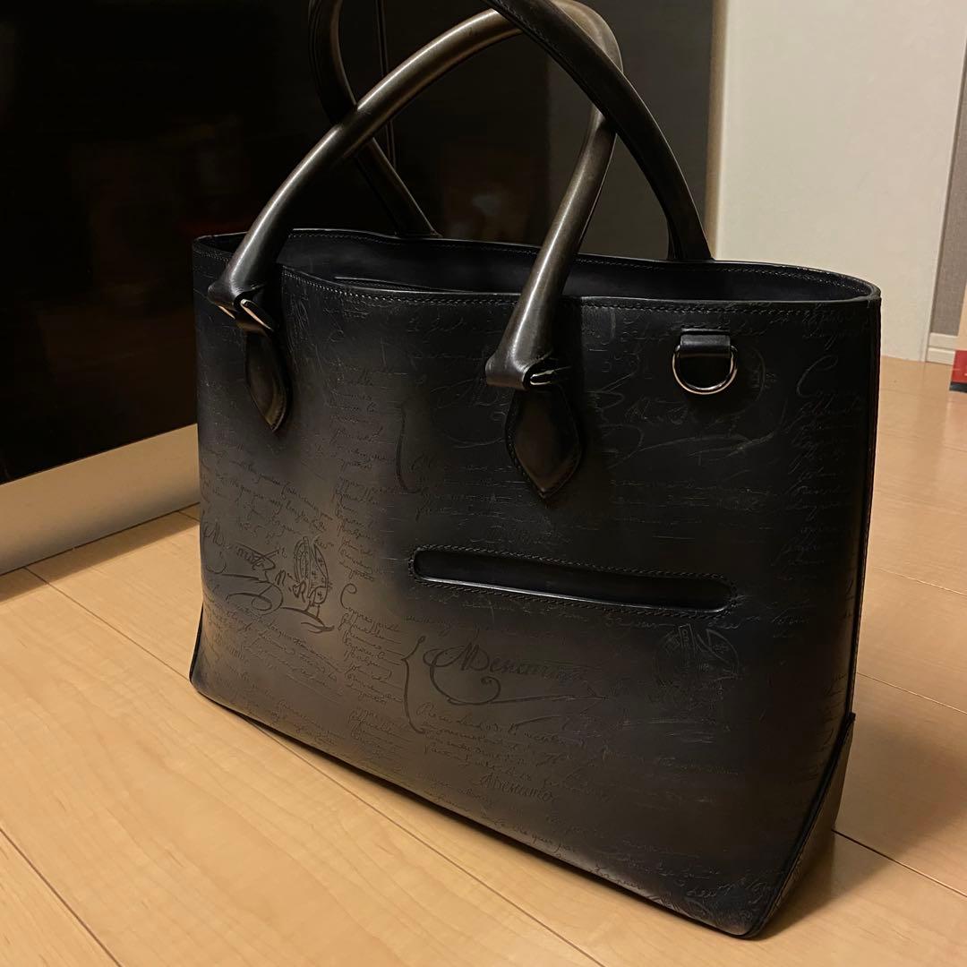 美品!定価55万　新ロゴ自立◎berlutiベルルッティトゥジュールトートバッグ 美品!定価55万 新ロゴ自立◎berlutiベルルッティトゥジュールトート
