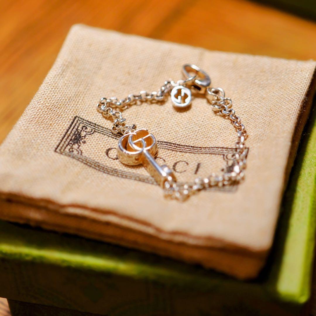 GUCCI ダブルG キー　ブレスレット　鍵　18 グッチ　正規　チャーム GUCCI】ダブルG キーチャーム ブレスレット (GUCCI/ブレスレット