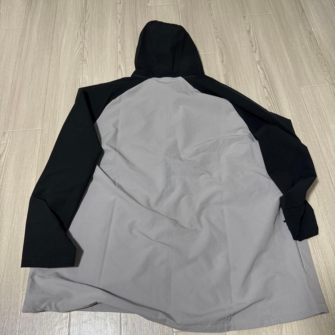 ジァイアンツ Nike フード付きジャケット グレー/ブラック - メルカリ