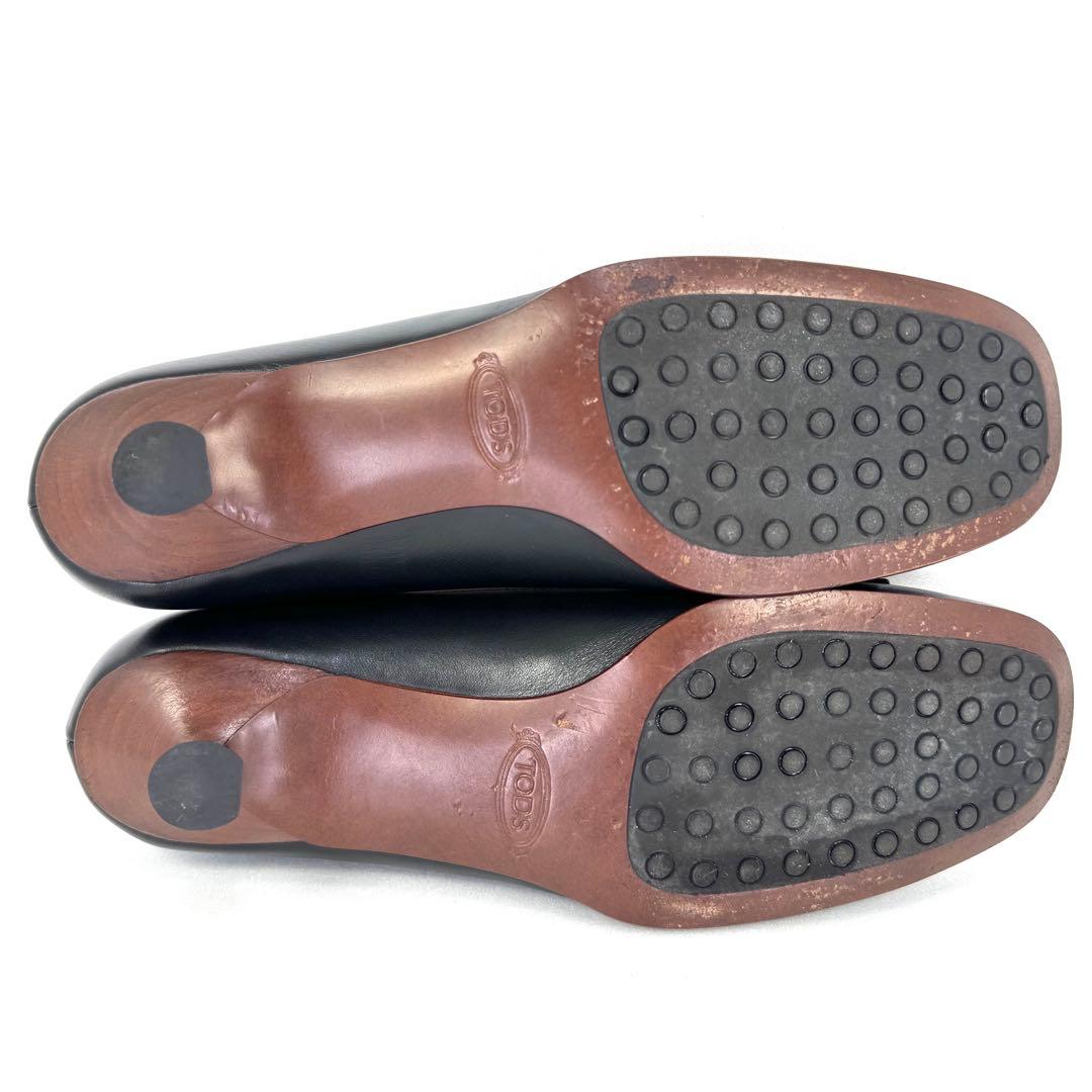 【Tod's】トッズ（24.5cm） メタルチェーン パンプス スクエアトゥ