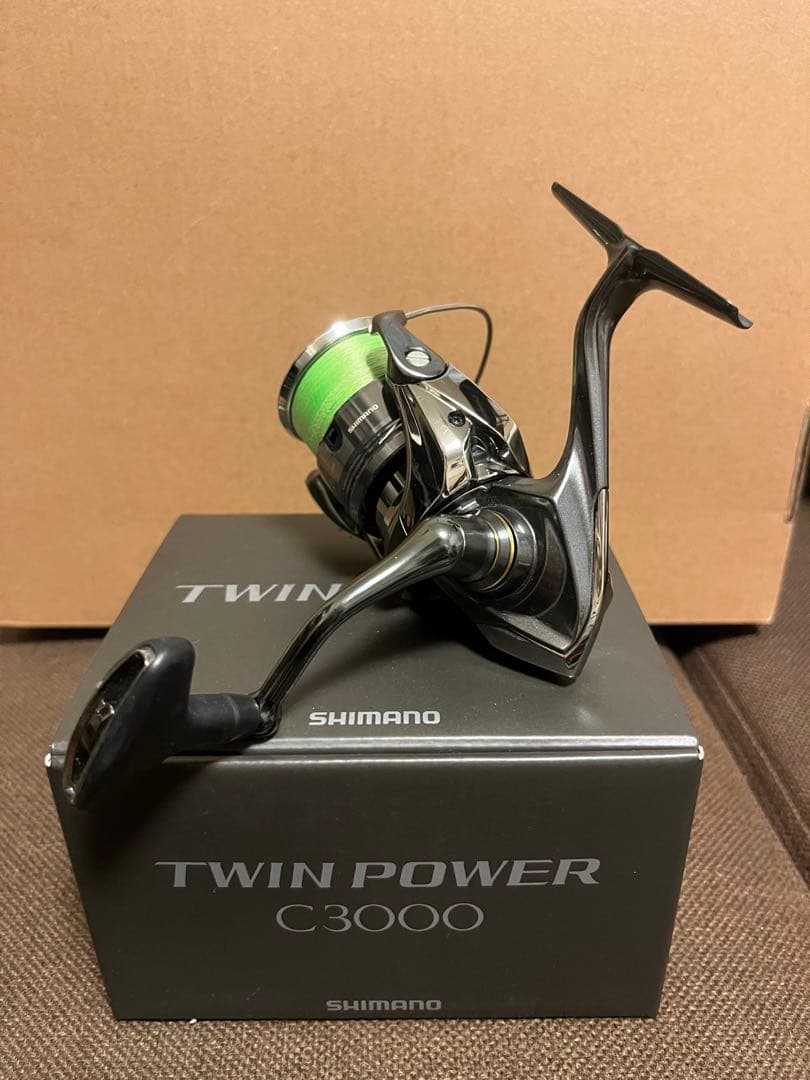 SHIMANO TWIN POWER C3000 スピニングリール Amazon | シマノ(SHIMANO) スピニングリール 15 ツインパワー C3000