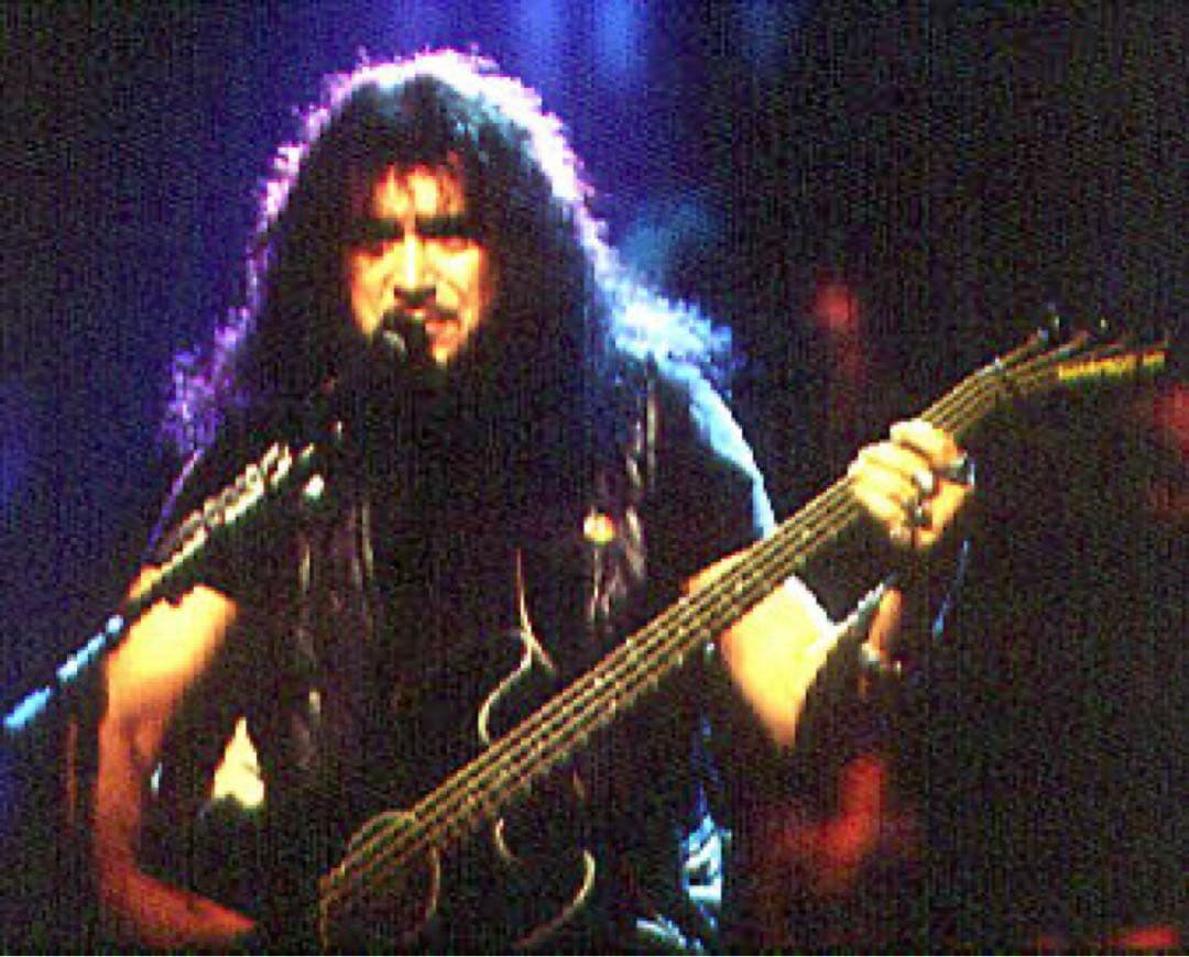 超激レアKramer Ferrington KFB-2 エレアコベースkiss - メルカリ