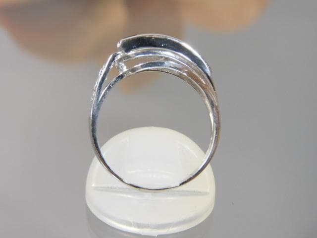 Pt900 サファイア1.02 メレ0.04 リング 14号 訳有 - メルカリ