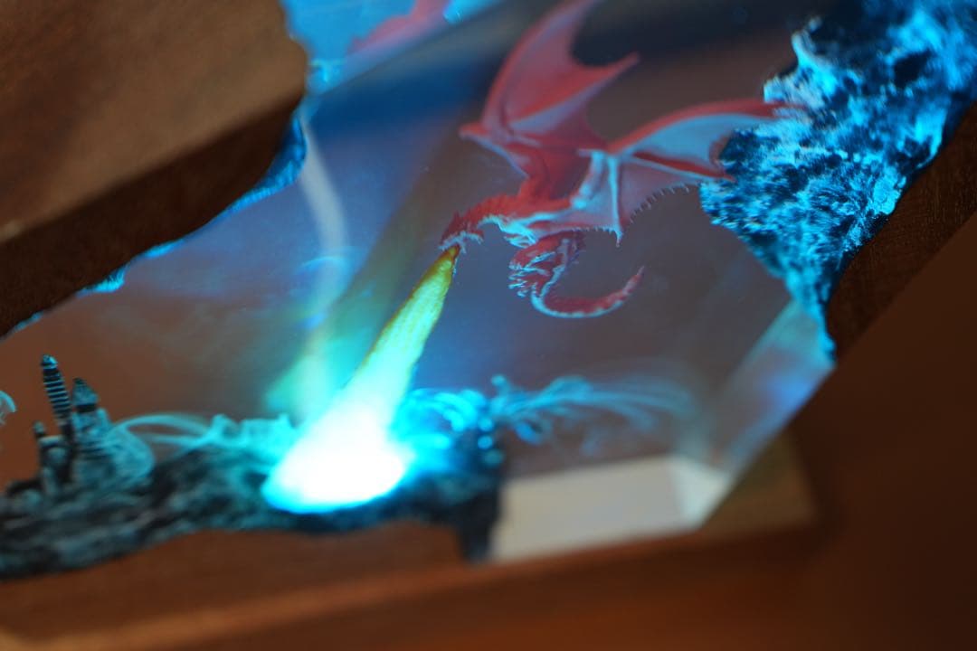 【在庫処分】ドラゴンの息吹 炎の城 レジンランプ 中世ファンタジー 騎士 冒険