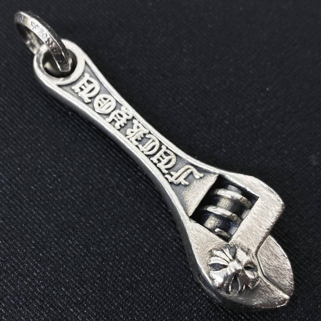 CHROME HEARTS シルバー FUCKYOU クロス スパナ ペンダント - メルカリ