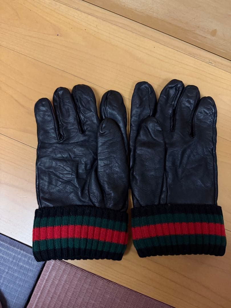 GUCCI レザー手袋 黒 レザー グローブ ・ブラック | GUCCI公式