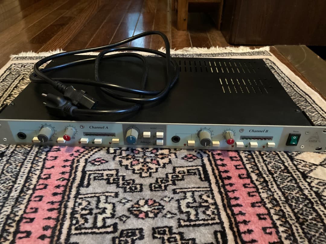 AMEK 9098 DMA マイクプリアンプ マイクプリアンプAMEK System 9098 DMA のレビュー | DTM Review