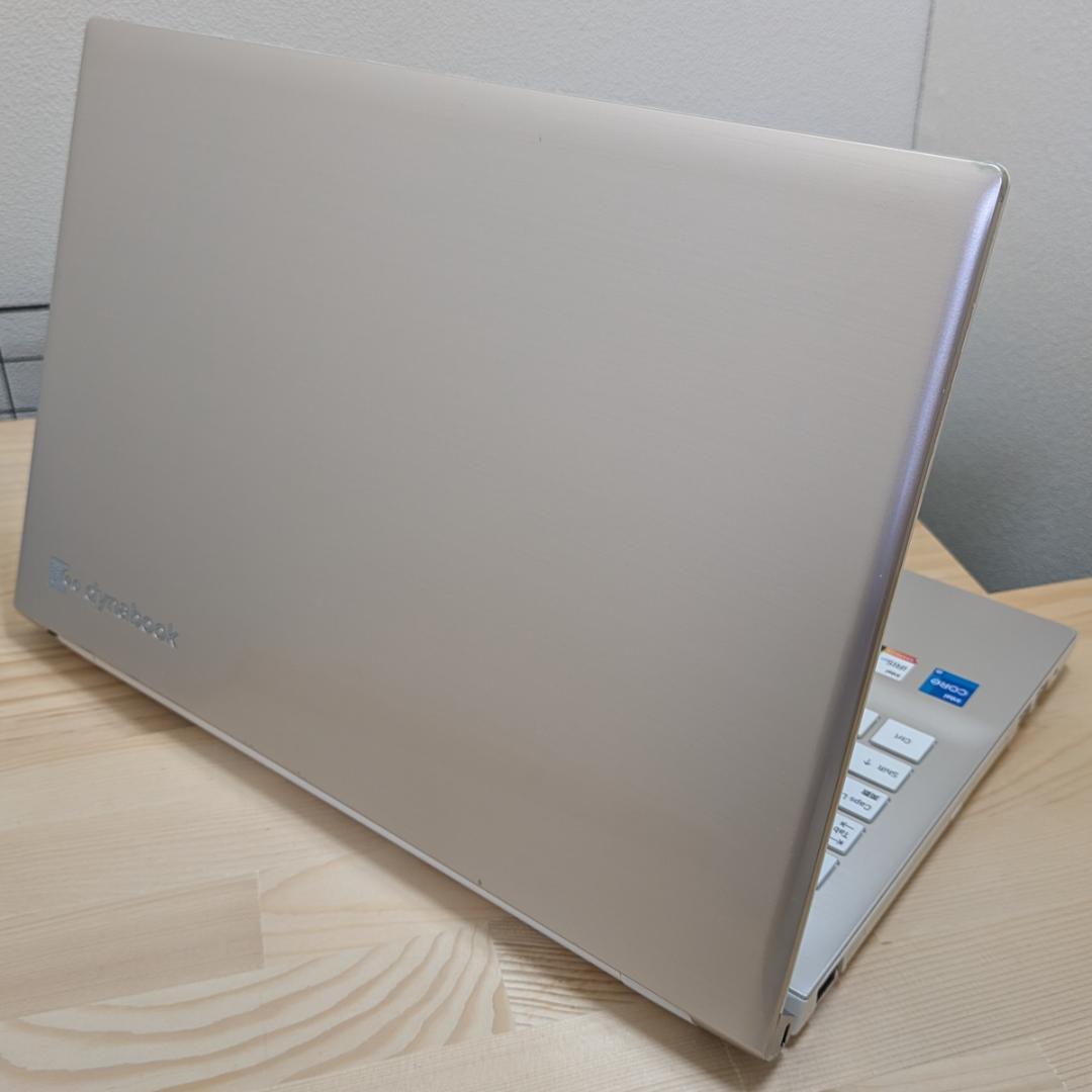 Win11正式対応 11世代 i5 NVMe SSD フルHD ブルーレイ E6