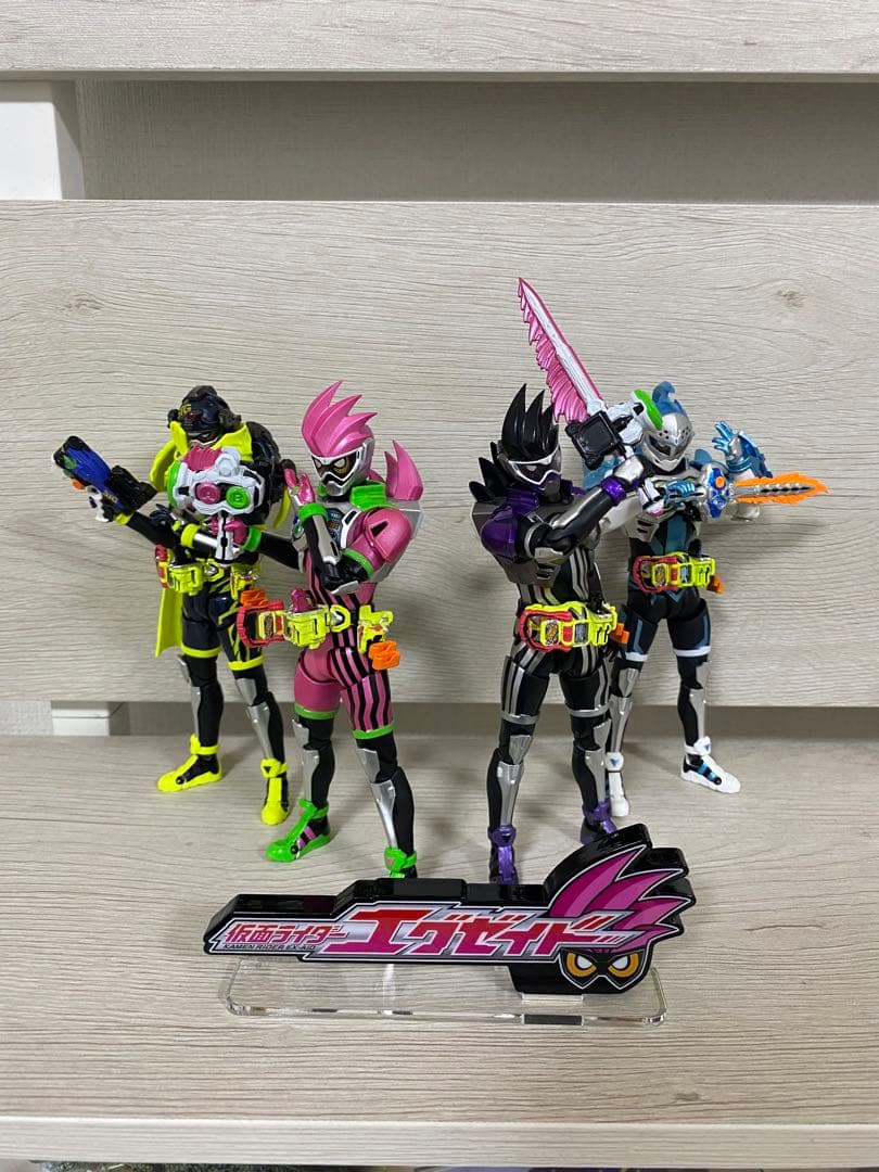 仮面ライダーエグゼイド　フィギュアーツ ブレイブ スナイプ ゲンム