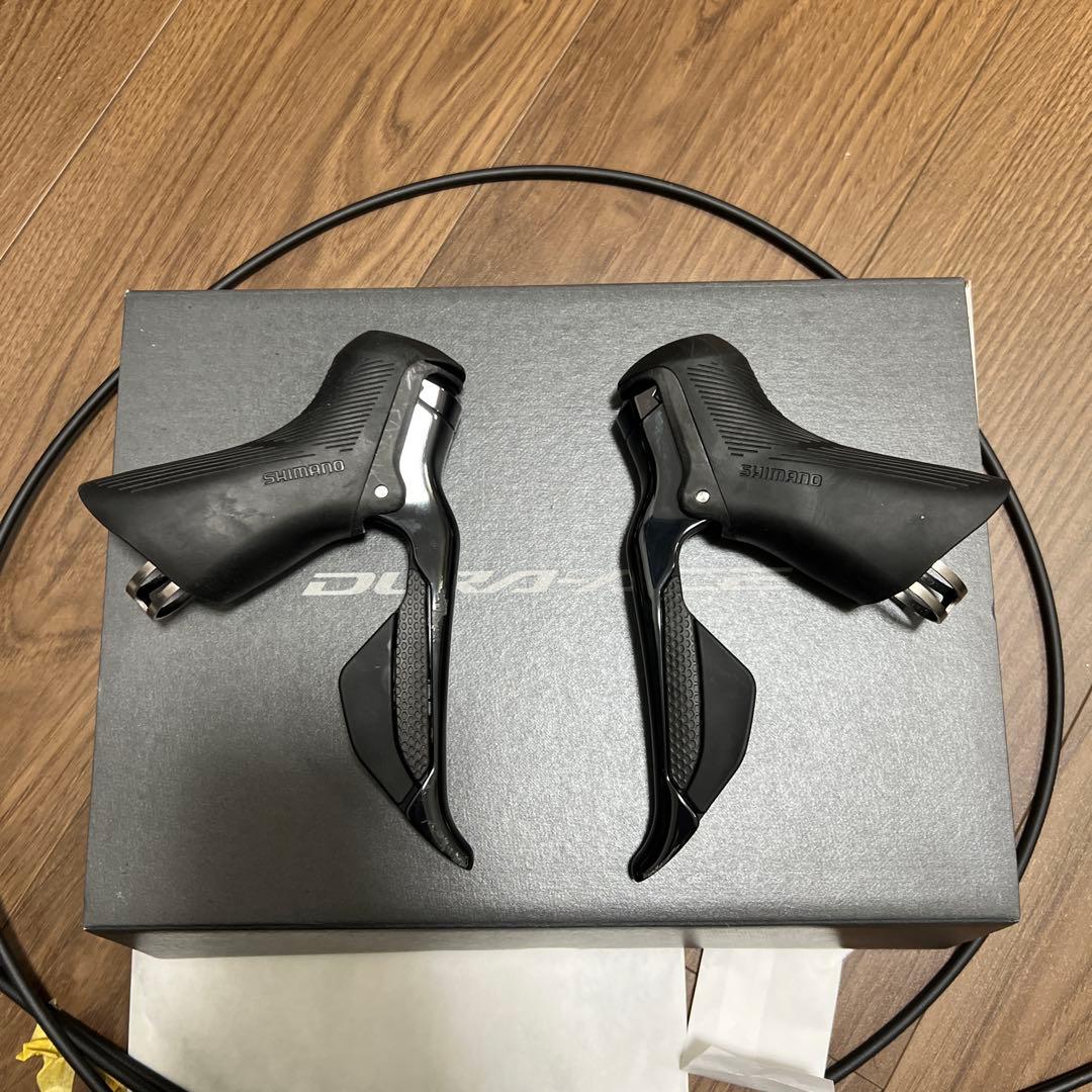 ST-R9250 デュラエース DURA-ACE 2x12 電動 Di2 美品 ST-R9250 デュラエース DURA-ACE 2x12 電動 Di2 美品 - メルカリ