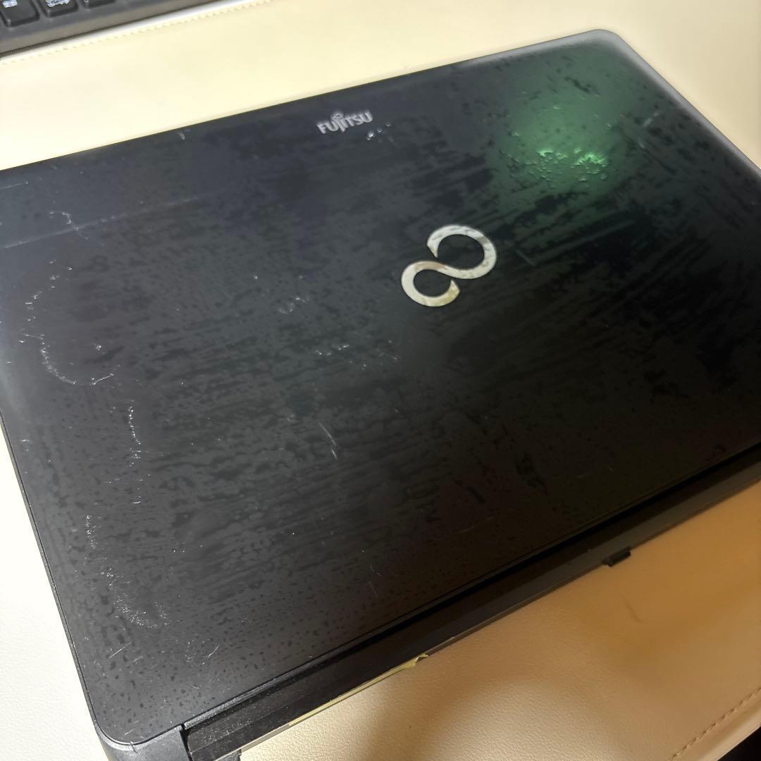 ジャンク】ノートpc ノートパソコン 起動不可 部品取り 修理用 現状品