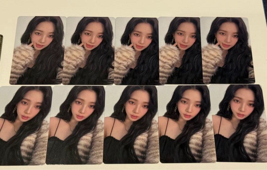 aespa 2025 LIVE 6000円 特典トレカ カリナ　2種　×5 aespa 2025 LIVE 6000円 特典トレカ カリナ 2種 ×5 - メルカリ