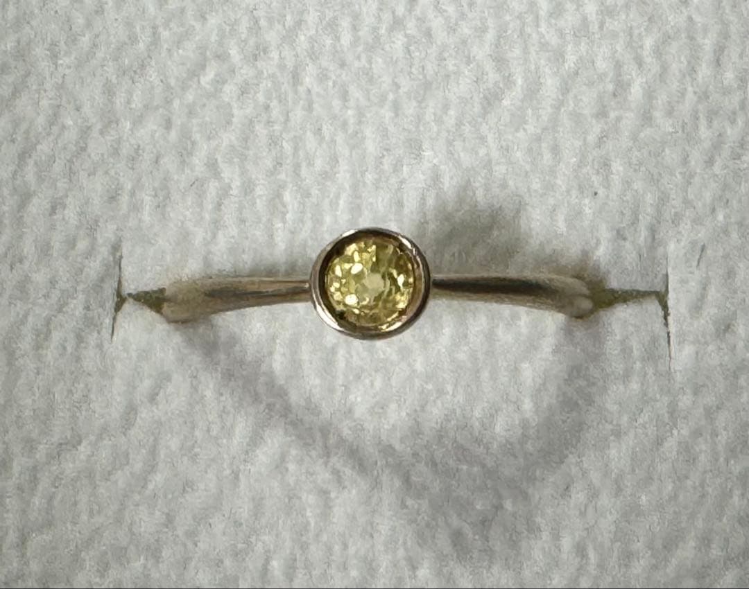 【専用】イエローサファイアリング K10 YG ホーニング仕上げ 7号 専用】イエローサファイアリング K10 YG ホーニング仕上げ 7号 - メルカリ