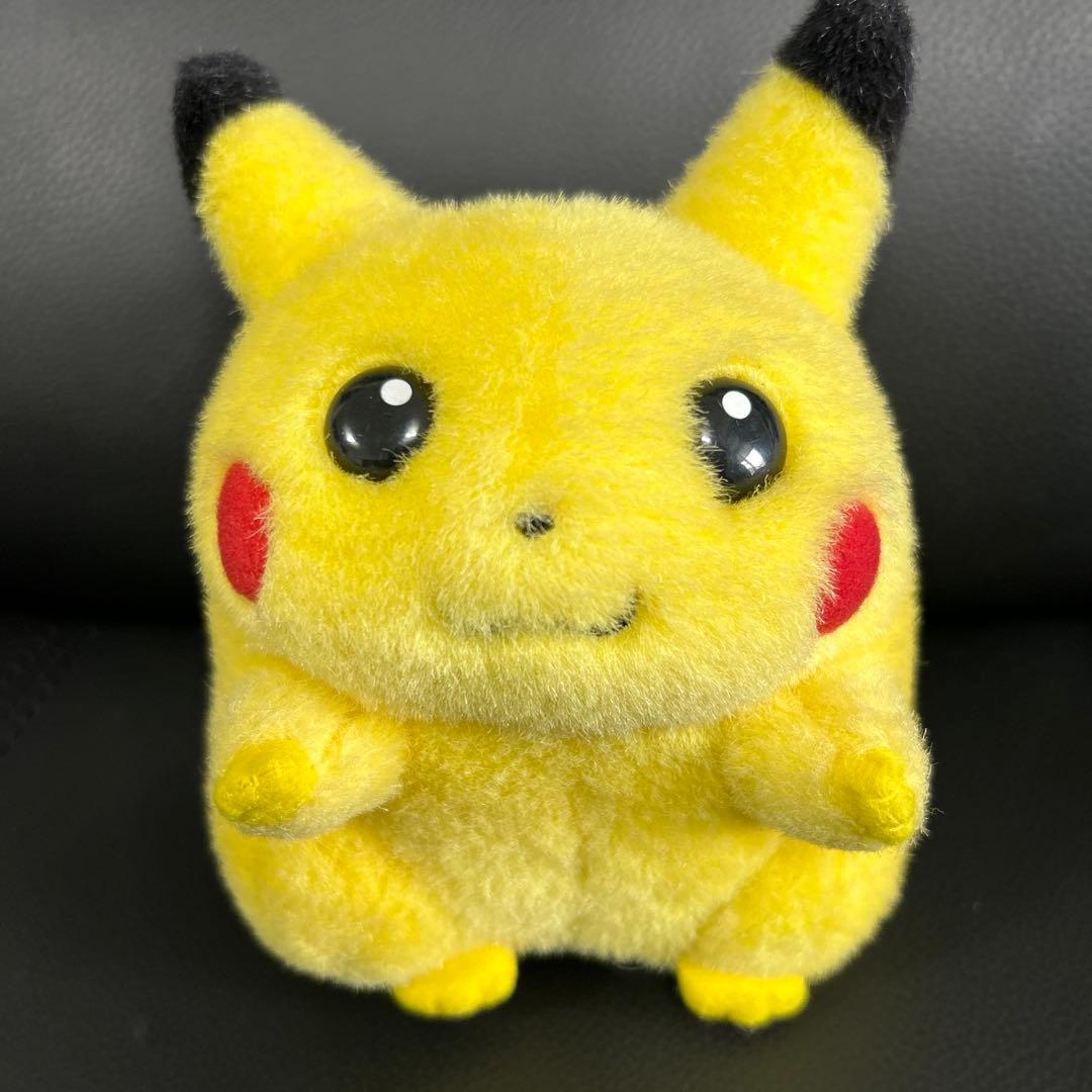 ピカチュウ ぬいぐるみ 初期ピカ TOMY おなかを押すとなくヨ - メルカリ