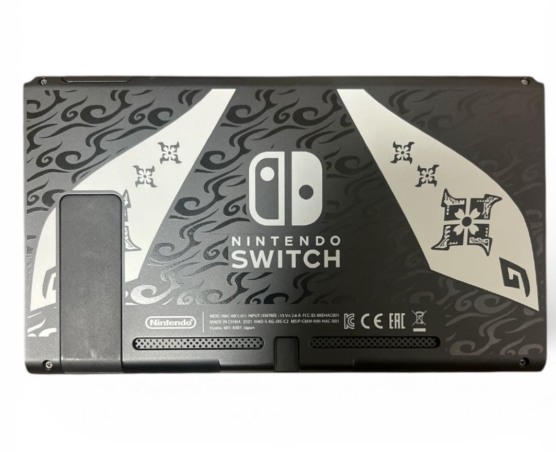 スイッチ本体モンハンライズエディション+モンハンライズ+SDカード+amiibo モンハンライズ」仕様のSwitch本体セットが本日発売！ メイン
