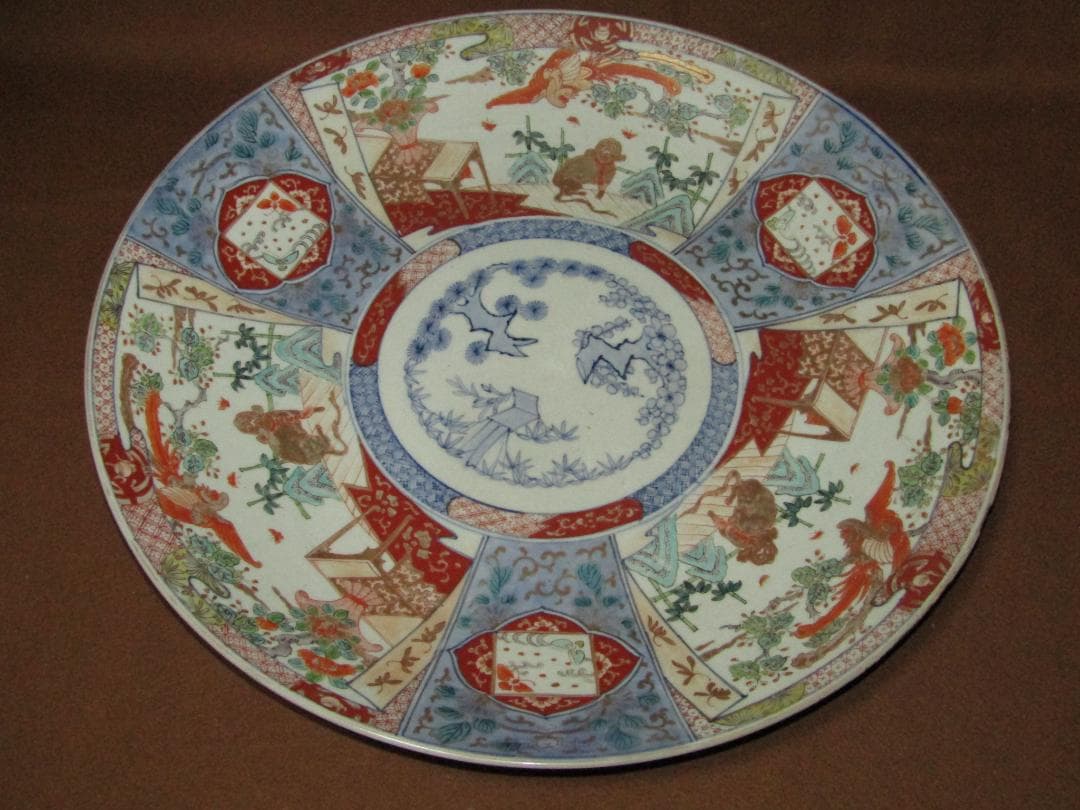 【色絵　古伊万里　鳳凰・唐獅子図　一尺五寸大皿】 色絵 古伊万里 鳳凰・唐獅子図 一尺五寸大皿】 - メルカリ