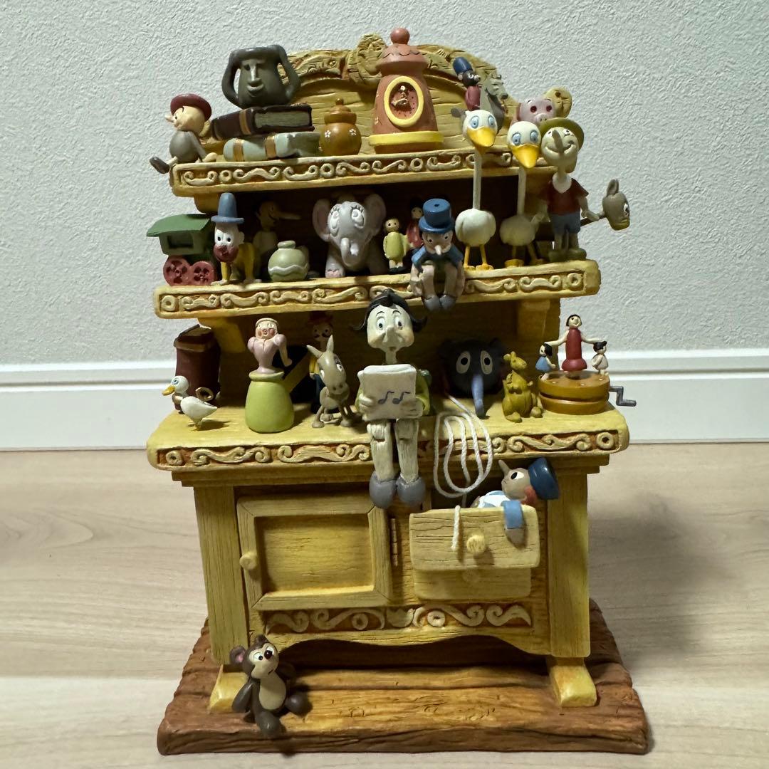 【超希少】WDCC ピノキオ Pinocchio ゼペットじいさんのおもちゃ棚