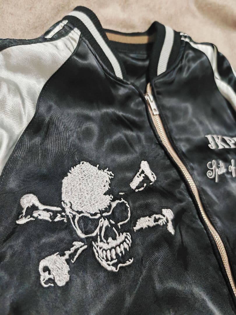JKPD 美品 日本 限定2面用 スカジャン スカル 100%silk - メルカリ