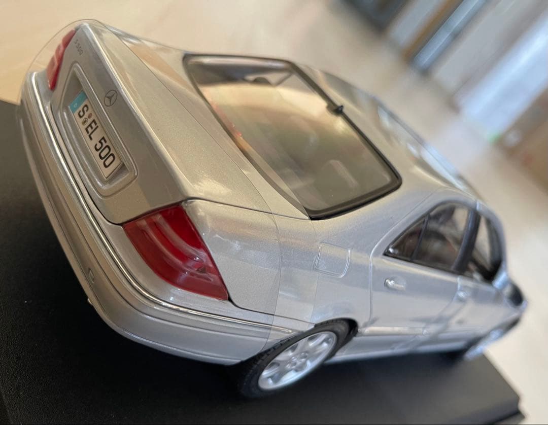 絶版新品　メルセデス-ベンツ/1/18 S-Cクラス　シルバー