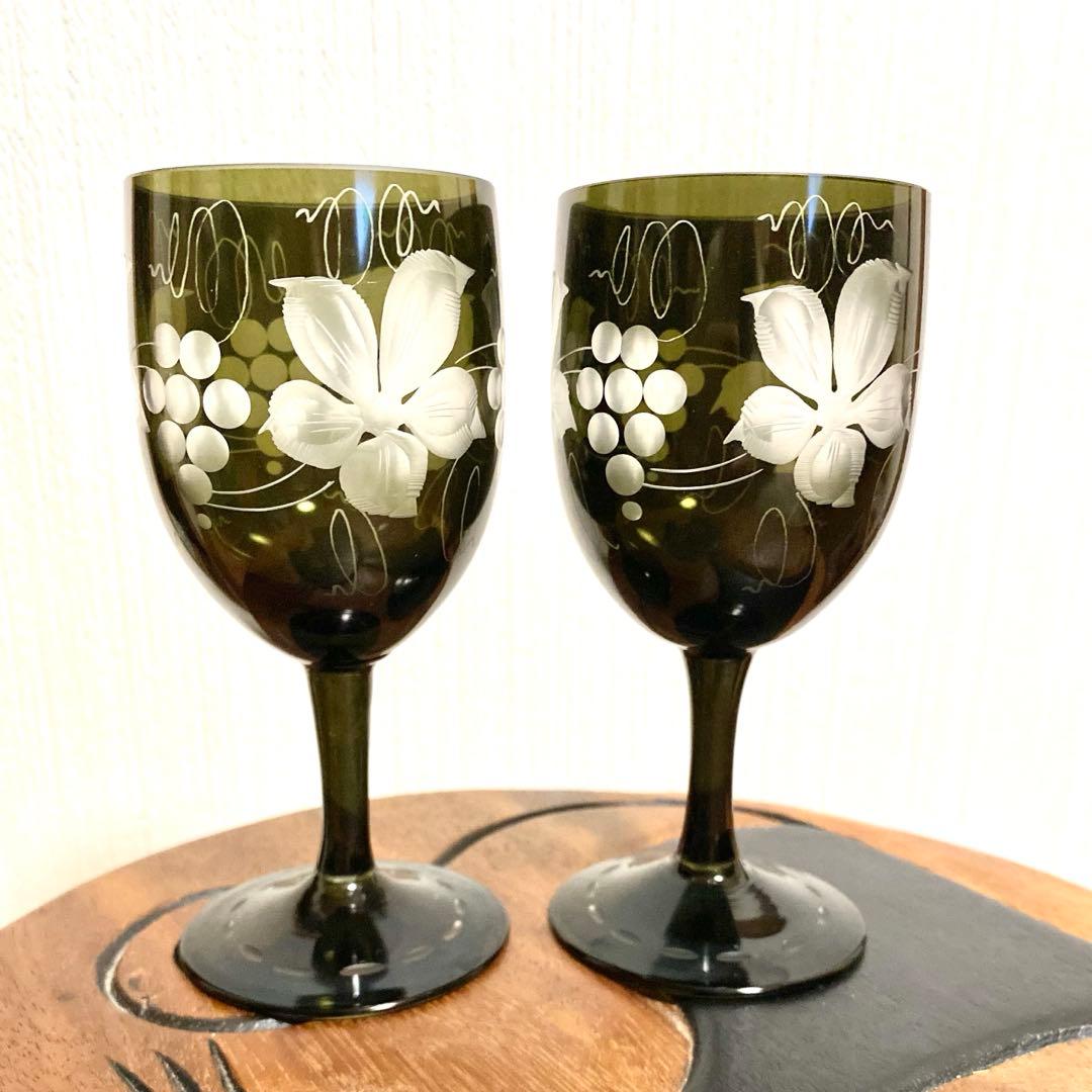 新品 ボヘミアグラス エーゲルマン ペアワイングラス ぶどう柄