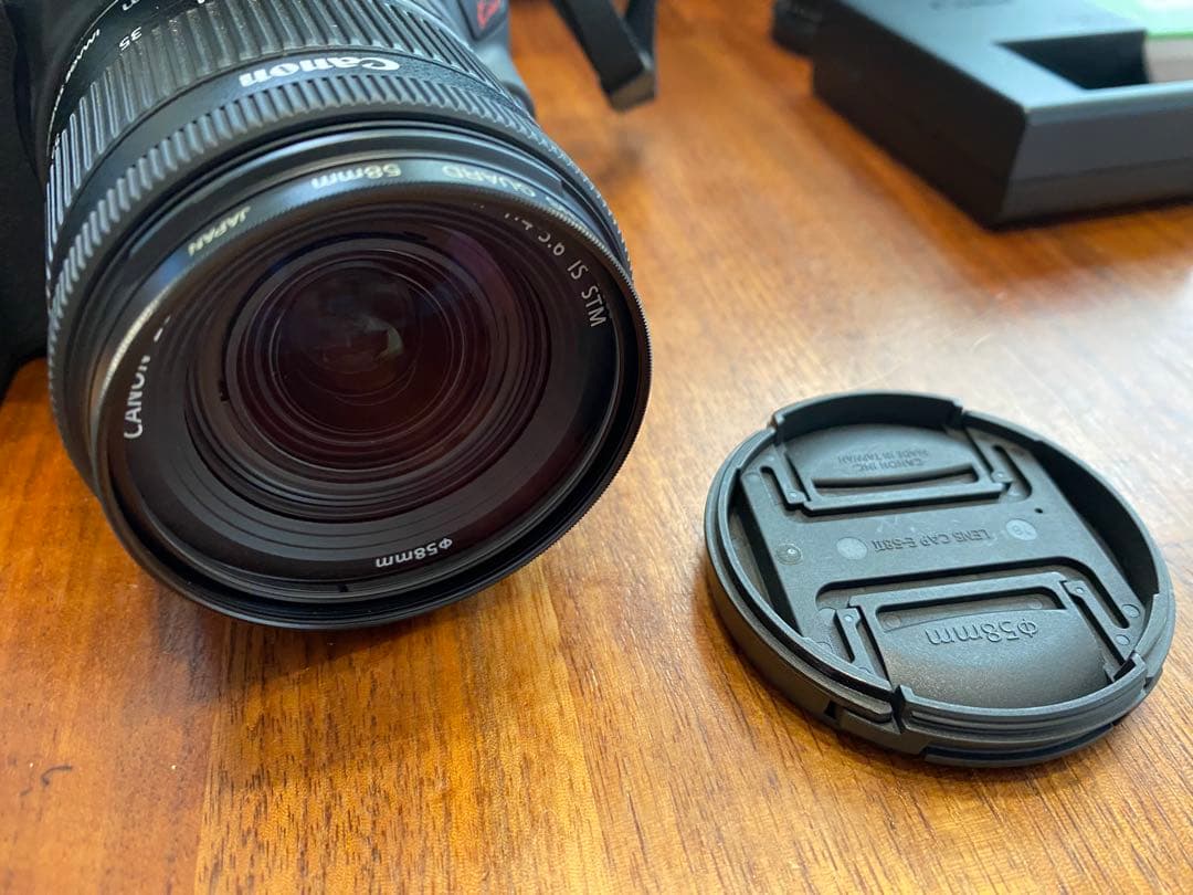 美品 最終値下げ 一眼レフカメラ デジタルEOS Kiss X9